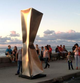 Havanna Biennale 2015, Column, 320x80x80cm