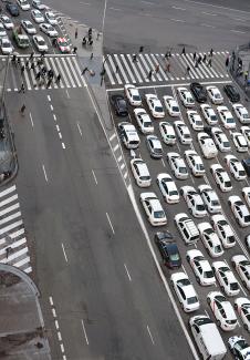 Gran Via (11min), Madrid, 2012